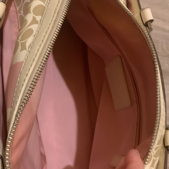 Coach Chelsea Signature C Design Satchel & Wallet - Picture 14 of 15